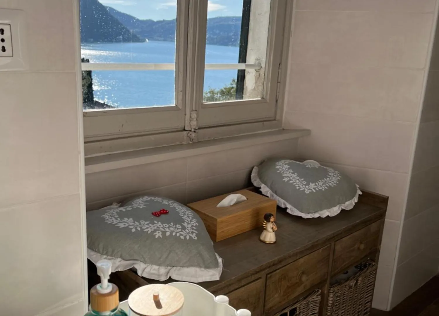 بيت للعطل Casa Giulietta Caronti With View Of Lake Como بْليفيو إيطاليا